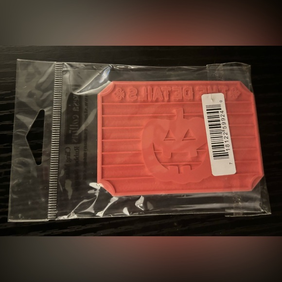 🍂SALE NWT Halloween Confetti and Stamp - Picture 3 of 5